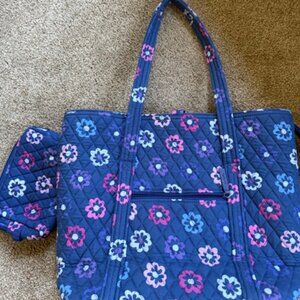 Factory Style Vera Tote Bag and pencil pouch - Ellie Flowers